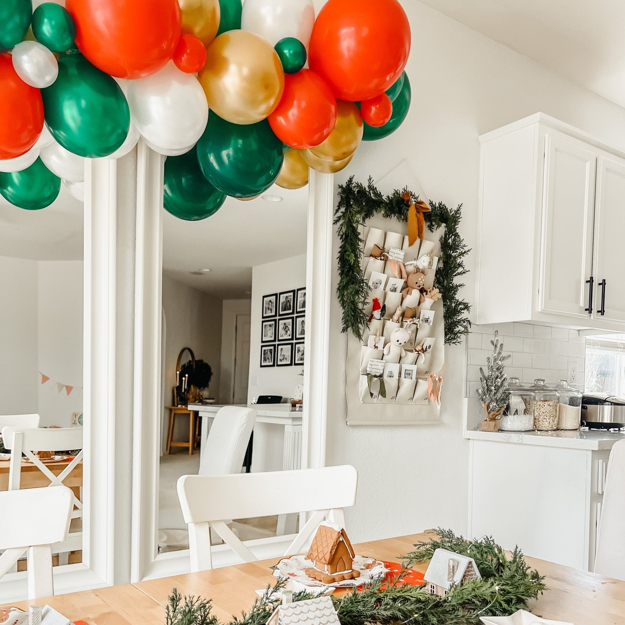 Red, Green, & White Christmas Paper Straws from Ellie's Party Supply