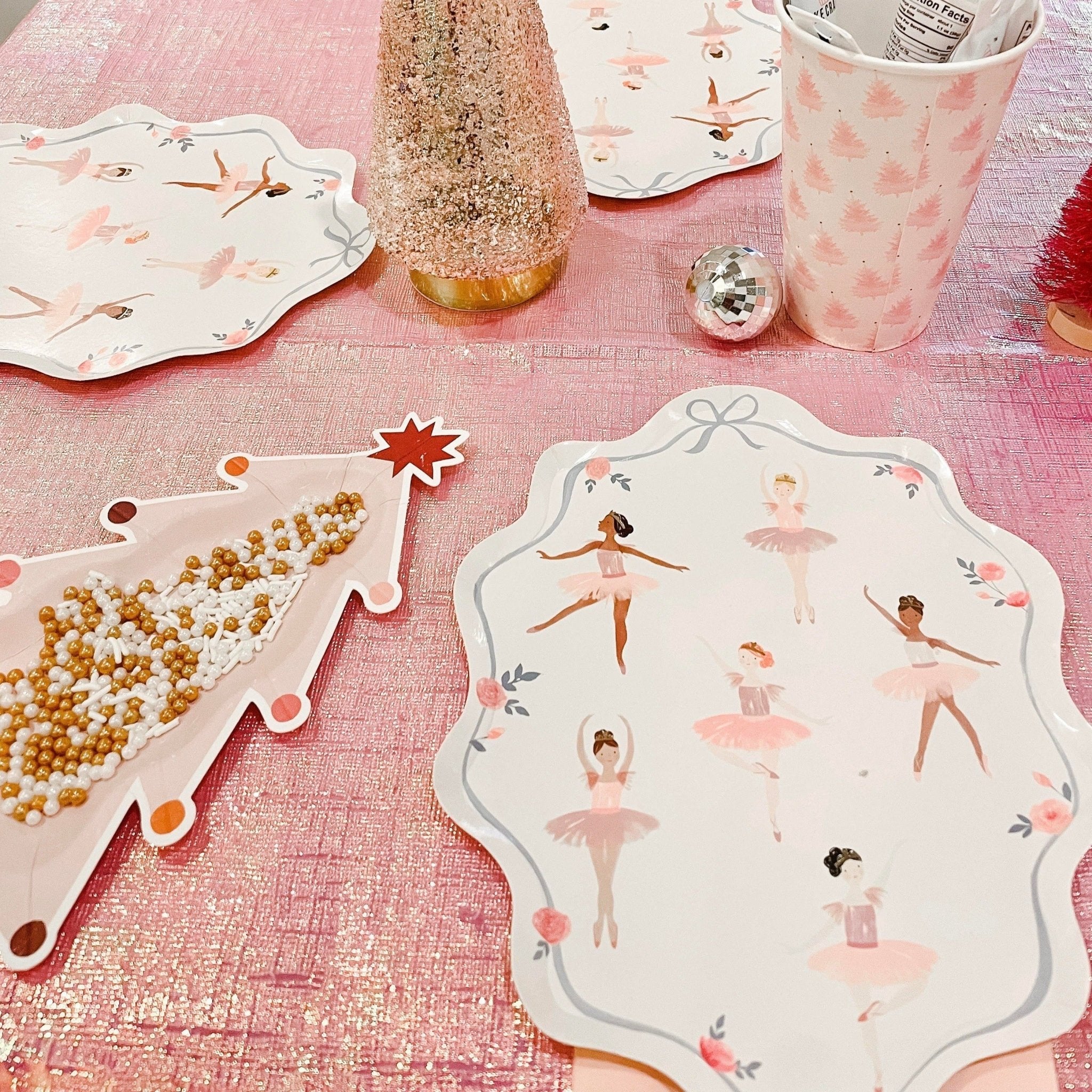 Christmas paper shop plates sets