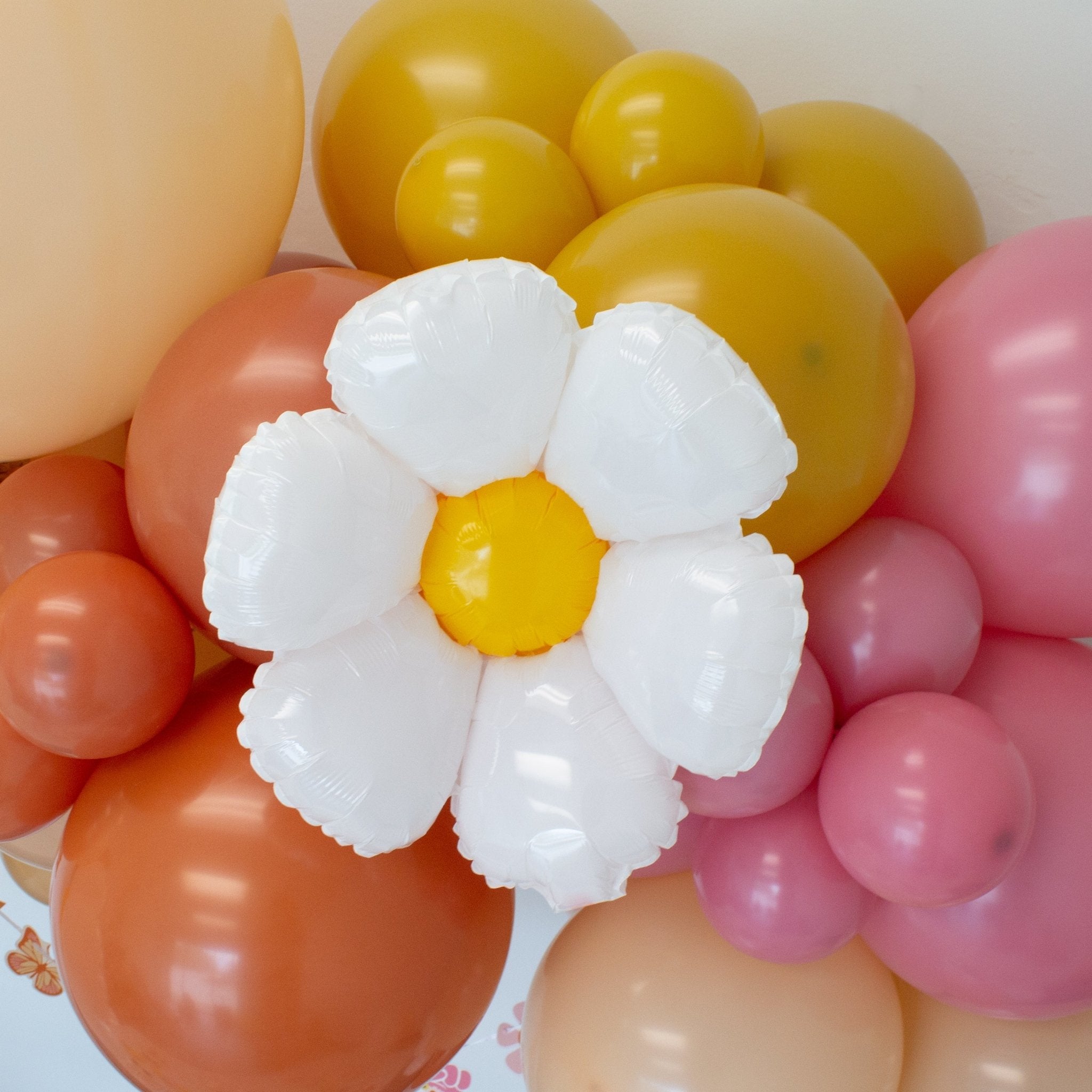 Daisy White and Yellow Balloons (3-Pack) - Ellie's Party Supply