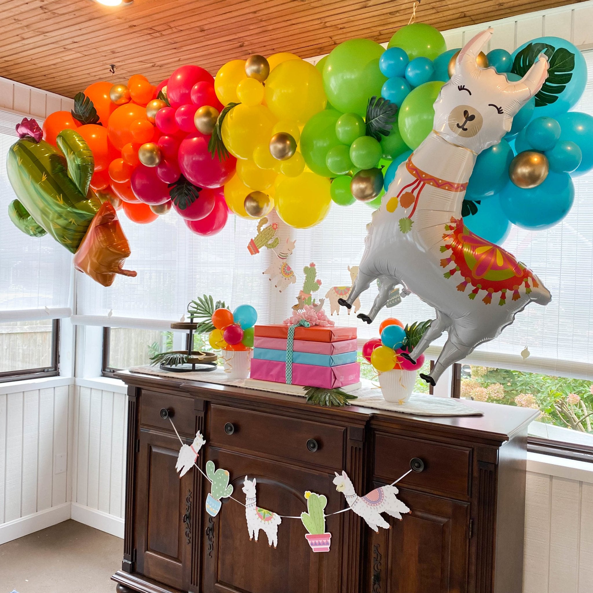 Giant Llama Cute Fiesta Mylar Balloon (45 Inches) - Ellie's Party Supply