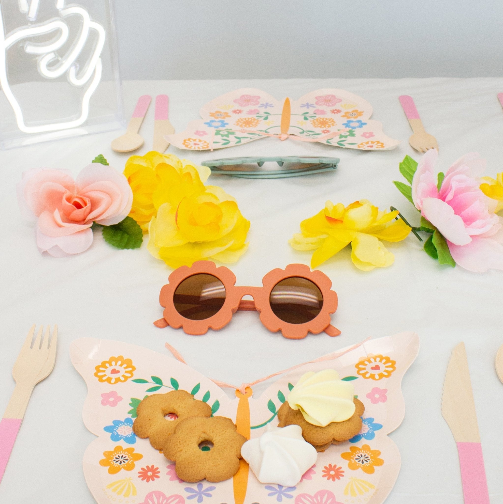 Kids Flower Shaped Cute Round Sunglasses Girls Baby Children Toddler Shade  UV400 | eBay